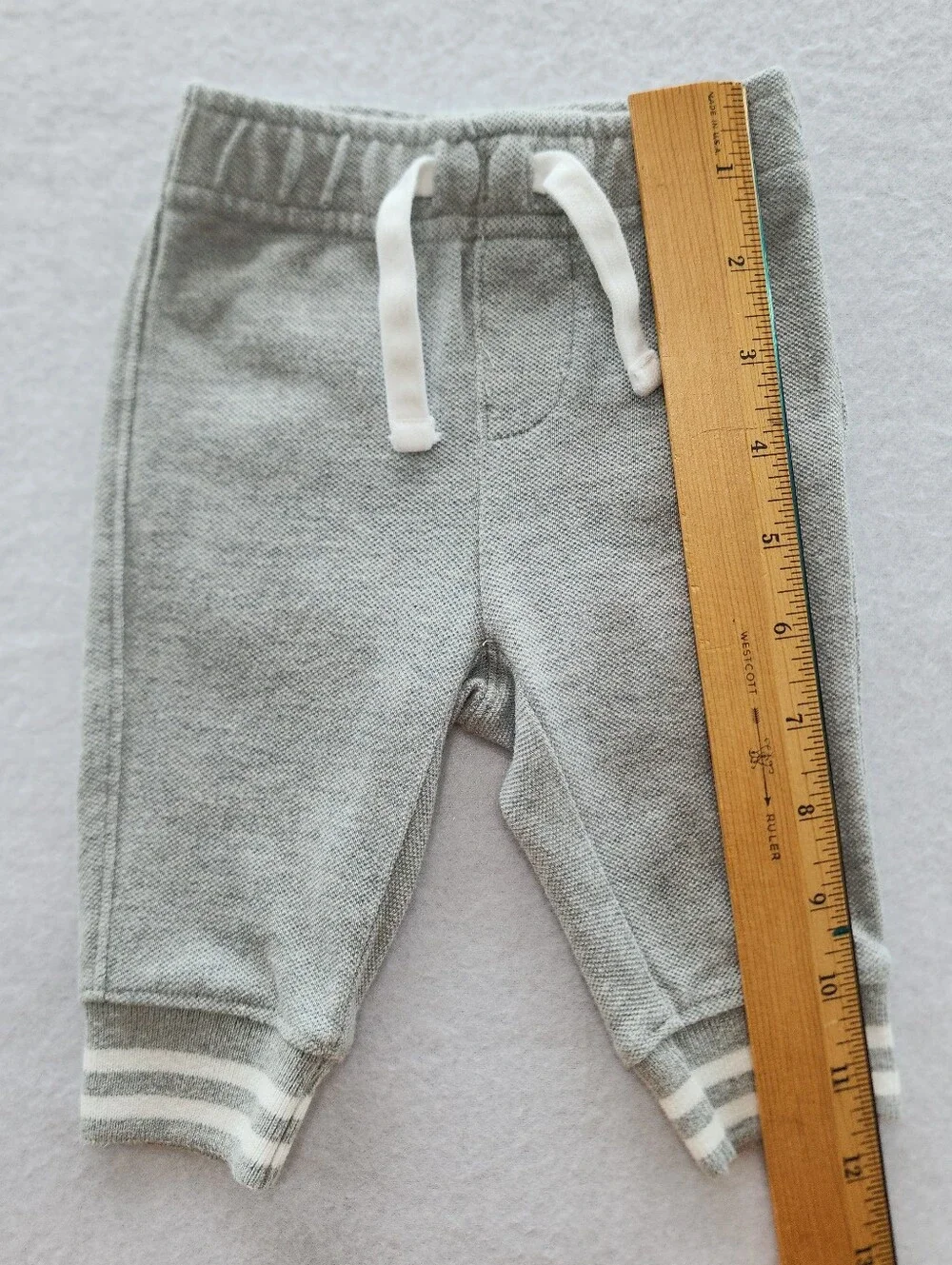 Baby GAP 2 Piece Outfit Set 0-3 Months Gray Polo Sweatshirt Jogger Pants Bear Lo